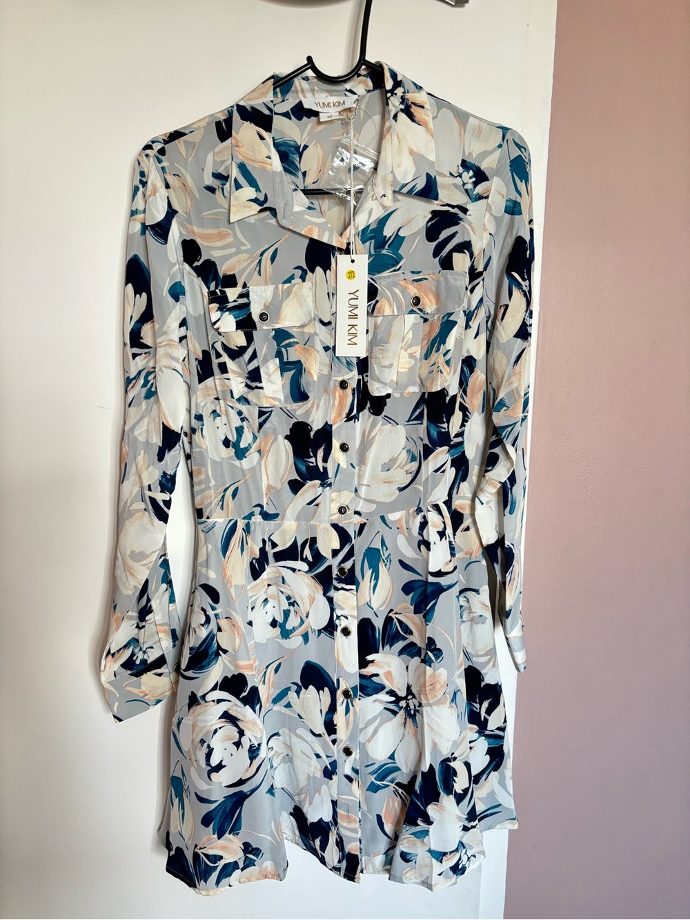 Yumi Kim sz XS 100% silk Blue Gray Floral collar Shirt Dress long sleeve $238
